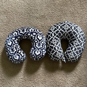 2 pack memory foam travel pillows